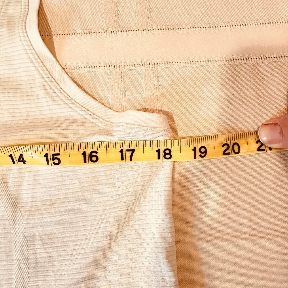 Lululemon Tech Racerback Tank Top - Picture 3 of 8